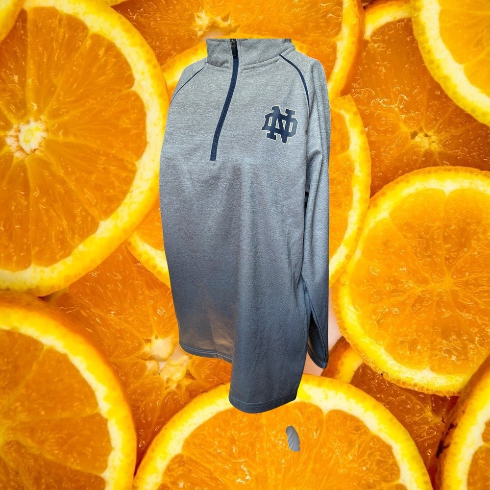 Colosseum Mens Notre Dame Fighting Irish Grey Ombre Quarter Zip Pullover Medium